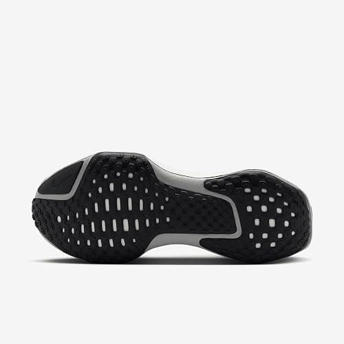 Nike Women's Invincible 3 Running Shoes thumbnail 2