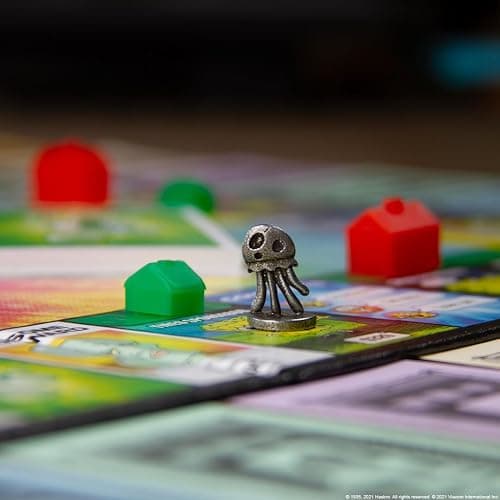 Monopoly Spongebob Squarepants Meme Edition | Based on Nickelodeon Show | Featuring Familiar Memes of Locations, Episodes, and Characters | Officially-Licensed & Collectible Monopoly thumbnail 10