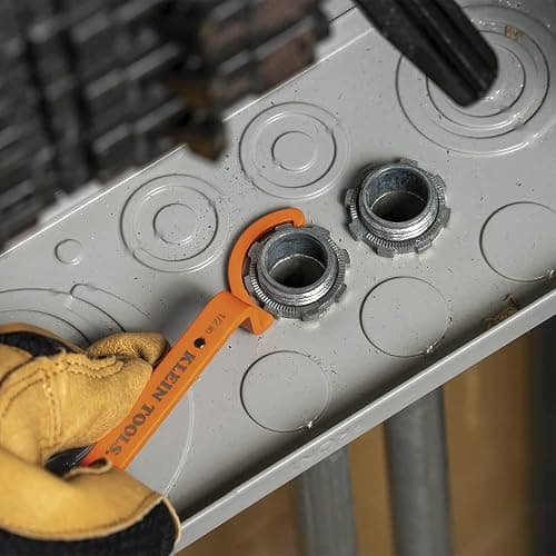 KLEIN TOOLS 50900R Conduit Lockout Wrench Set, Tighten and Loosen Locknuts in Tight Spaces, 1/2, 3/4 and 1-Inch, Offset Bends, 3-Piece thumbnail 8