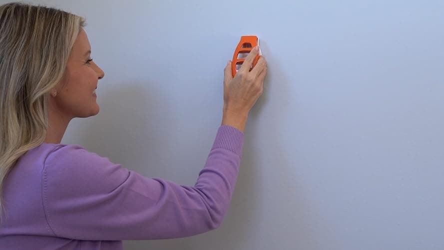 Hang Hero - All in One Picture Hanging System! Measures Frame, Levels and Inserts Nails at The Perfect Depth and Angle. Includes Hang Hero Unit and (50) #17 Brad Nails! thumbnail 8