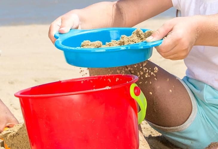 Hape Beach Basics Sand Toy Set Including Bucket Sifter, Rake, and Shovel Toys| Sand Toy Playset for Toddlers 18M+ thumbnail 5