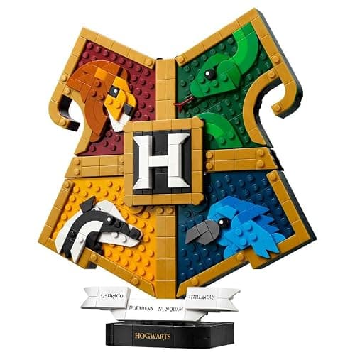 LEGO Harry Potter Hogwarts House Crest Toy - 3D Wall Art Model w/Animals - Kids' Room Decor - Birthday Gift Idea for 12+ Year Old Girls, Boys & Teenage Fans - 76462 thumbnail 5