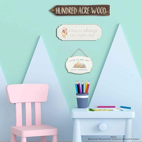 Disney Winnie the Pooh Hundred Acre Wood Arrow Wall Decor - Cute Winnie the Pooh Decoration thumbnail 7