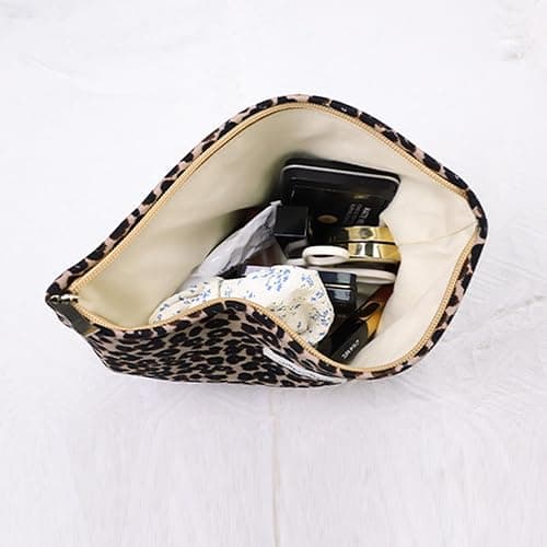 Leopard Makeup Bag Cosmetic Bag for Women and Girls Large Capacity Toiletry Bag Makeup Pouch Canvas Aesthetic Travel Makeup Bag Zipper Pouch (Leopard Print) thumbnail 6