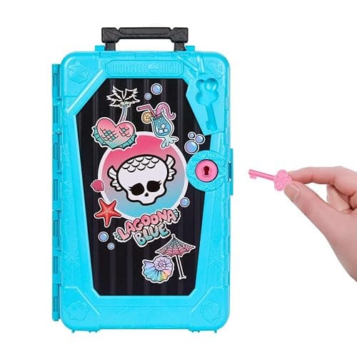 Monster High Skulltimate Secrets Lagoona Blue Doll and Accessories Set, Destination: Gore-geous Oasis with Suitcase and 19+ Surprises like Clothes, JDR51 thumbnail 7
