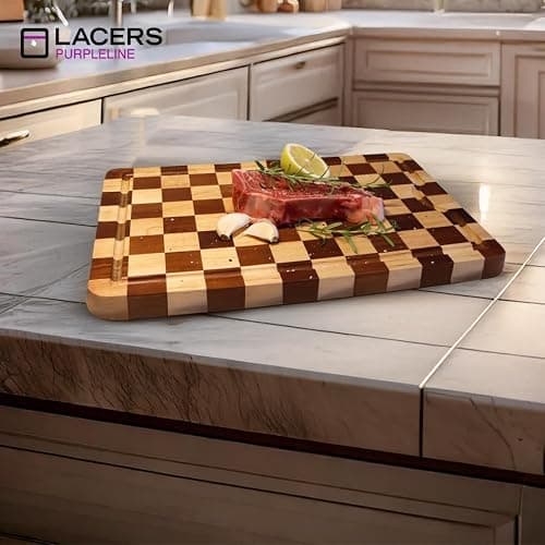 Lacers PurpleLine - Schneidebrett Holz mit Saftrille, Schachmuster Gummibaumholz, Antirutsch-Füße, Küchenbrett 255x385x20mm - Robust & Umweltfreundlich, Perfekt für Fleisch, Gemüse & Brot thumbnail 8