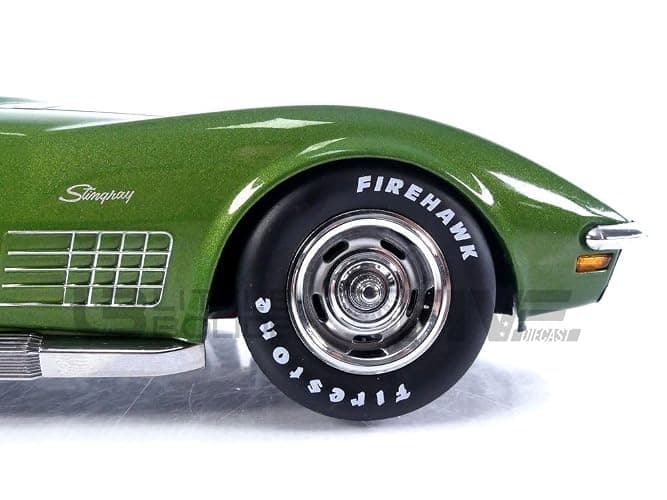 KK-Scale Chevrolet Corvette C3 Stingray 1972 1/18 Scale Die-cast Metal Model Car Adult Collectors, Hobbyists thumbnail 7