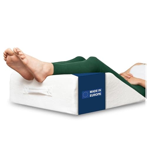 Dreamzie Ergonomisches Venenkissen Beinhochlagerungskissen Made in EU und Oeko TEX - Beinkissen Memory-Schaum - Beinauflage Atmungsaktiv Waschbar Hypoallergen - Image 1