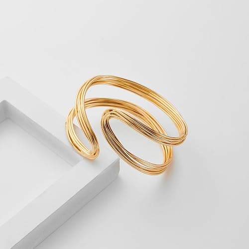 LILIE&WHITE Damen Armreif – Schlichtes Goldenes Manschettenarmband, Verstellbarer Offener Kreuzdraht-Armreif, Stapelbarer Schmuck für das Handgelenk thumbnail 3