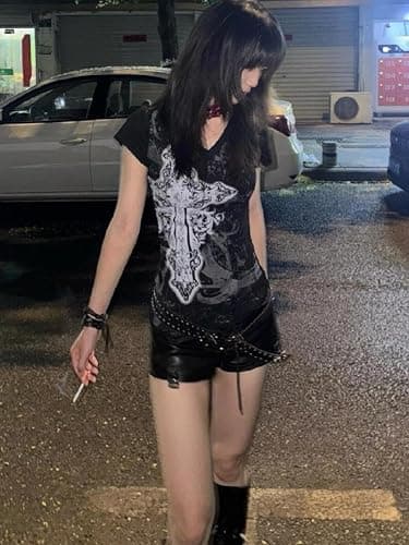 Womens Y2K Gothic Graphic V-Neck Slim Fit T-Shirt Grunge Vintage Short Sleeve Trendy Crop Tops thumbnail 5