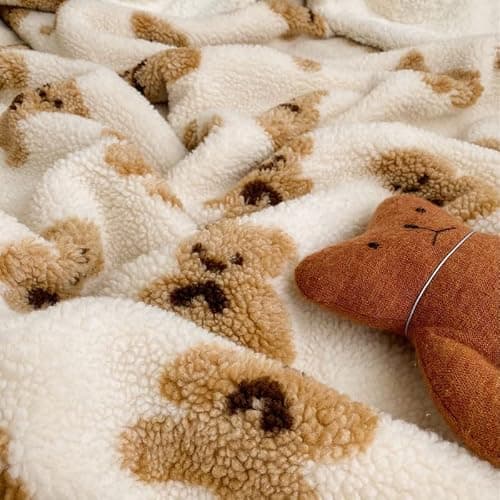 HOKMAH Cute Bear Fleece Thick Warm Blanket for Winter, Kawaii Bear Sherpa Throw Blanket for Sofa, Cozy Luxury Plush Bed Blankets (White,28x40) thumbnail 5