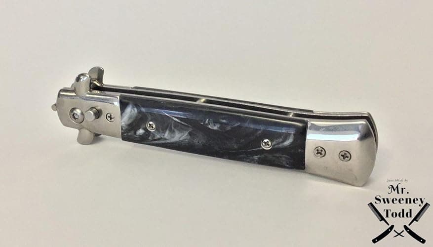Stainless Steel Switchblade Foldable Comb (Black) - Push Button - Mr Sweeney Todd Flick Comb/Display Box thumbnail 4