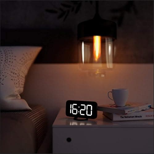 EXTSUD Sveglia Digitale con Display a Specchio Orologio Sveglia Elettronica con Luce Notturna Grande LED Schermo 12/24H Funzione Pisolino 2 Porte USB per Ricarica Smartphone thumbnail 9