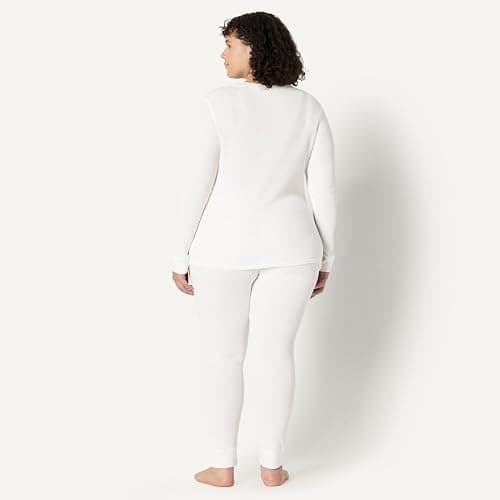 Amazon Essentials Women's Slim-Fit Cotton Waffle Knit Long-Sleeve Thermal Pajama Set thumbnail 7
