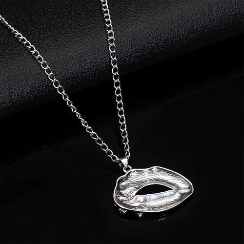 MONSHMU Skull Lips Necklace Alloy Necklace Seek Distinctive Styles Unique Designs Fashionable Accessory for Trendsetters Silver thumbnail 8