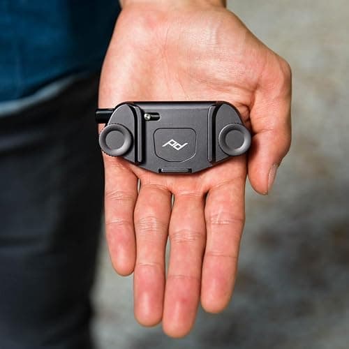 Peak Design Capture Camera Clip V3, Black with Plate, Holds DSLR, Compact and Point and Shoot Bodies, Secure, Stable and Accessible, Attaches to Straps and Belts, Quick Release, 200 lb Capacity thumbnail 2