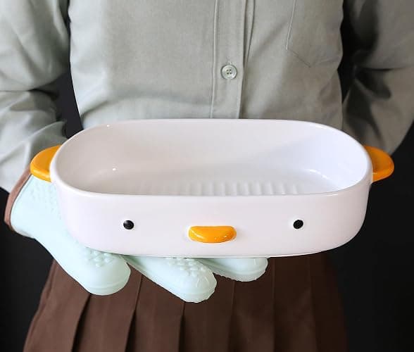 PURROOM Cute Duck Baking Dish, Ceramic Casserole Dish, White Porcelain Pie Pan, 10x7 in Medium Baking Pan with Handles, Oven Safe & Durable Bakeware for Lasagna. thumbnail 4