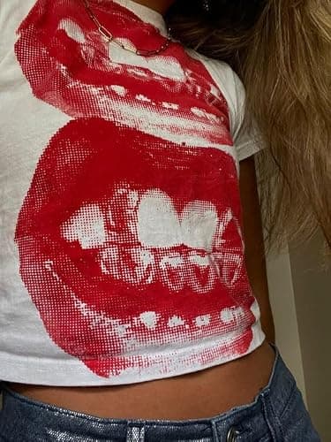 Baby Tees Y2k Shirt 90s Outfit Woman 2000s Fashion Graphic Tees Y2k Cute Shirts Vintage Clothes - Small - Red02 thumbnail 3