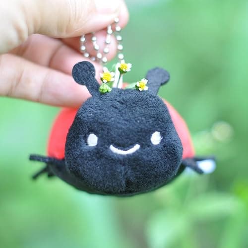 JIANEEXSQ Cute Realistic Ladybug Insect Stuffed Animal Plush Toy, Lifelike Ladybug Plush Doll, Backpack Handbag Pandent Gift (Ladybug) thumbnail 8