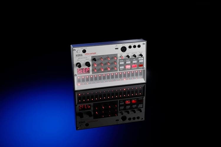 Korg Volca Sample 2 Digital Sample Sequencer Drum Machine w/Pattern Chain Mode and 16-step Sequencer thumbnail 5