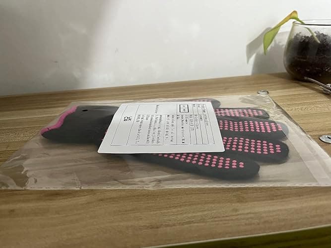 Professional Heat Resistant Glove Non Slip Silicone Bump for Hair Styling Heat Blocking for Curling, Flat Iron and Curling Wand Suitable for Left and Right Hands, 1 Piece thumbnail 13