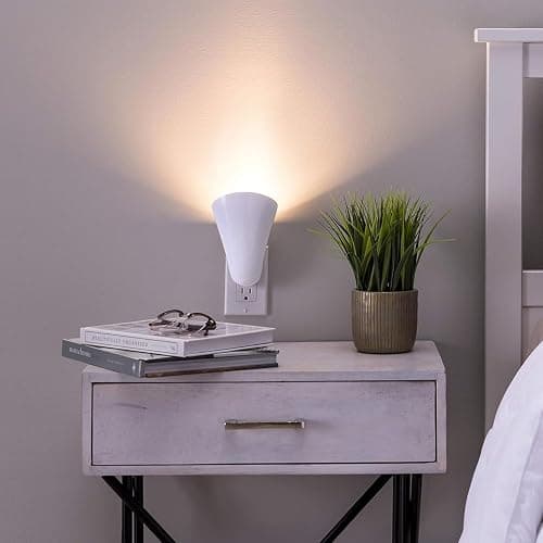 AURAGLOW Plugin GU10 Spotlight Uplighter Wall Sconce Wash Light Plug Socket Outlet Uplight Lamp - NO LED Bulb Included - Image 1