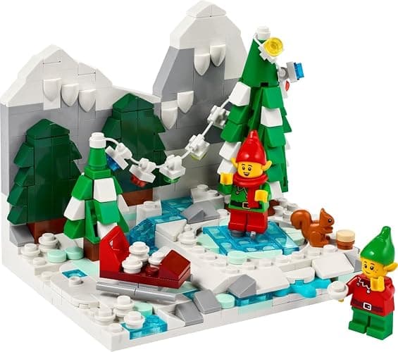 LEGO: Winter Elves Scene (40564, 372 Pieces) thumbnail 3
