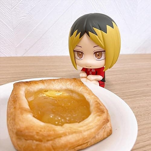 QAHEART Anime Figure Kozume Kenma Look Up Figure Model, 10cm Q Ver Cake Topper Decoration, Cartoon Character Figure Handmade Collectible for Fans thumbnail 2