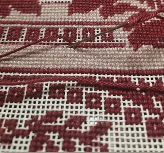 Zweigart Mono Deluxe Needlepoint Canvas 13 Mesh – 100% Cotton, White Cross Stitch & Embroidery Fabric – 14" x 17.5" Made in Germany thumbnail 2