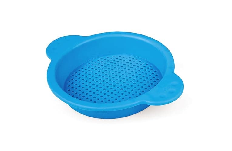 Hape Beach Basics Sand Toy Set Including Bucket Sifter, Rake, and Shovel Toys| Sand Toy Playset for Toddlers 18M+ thumbnail 9