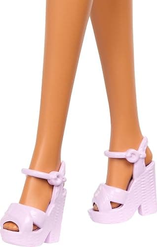 Barbie Fashionistas Doll #228, Blind Barbie Doll Wearing Pink Top and Ruffled Skirt with Cane and Sunglasses in Partnership with the American Foundation for the Blind thumbnail 5