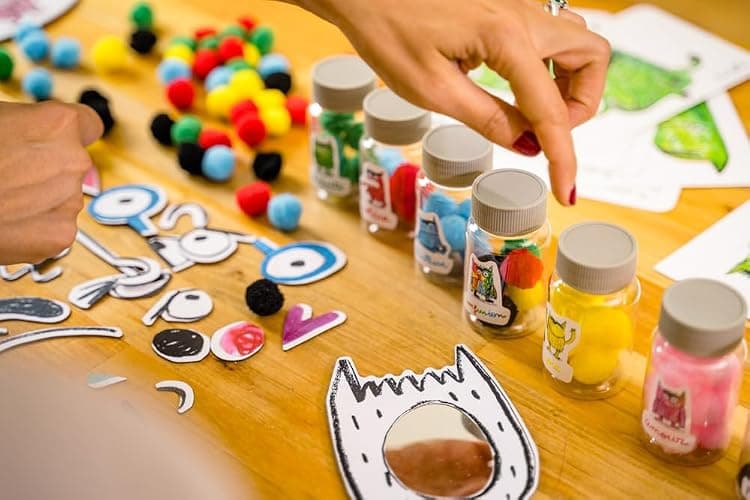 Nathan - Je découvre les émotions - Education positive - coffret d'activités originales pour découvrir ses émotions - Pour enfants à partir de 3 ans thumbnail 2