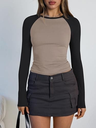 Trendy Queen Women's Long Sleeve Shirts Slim Fit Stretchy Color Block Slightly Cropped Tops thumbnail 2