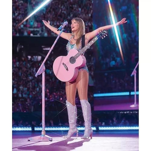 The Official Taylor Swift | The Eras Tour Book thumbnail 5