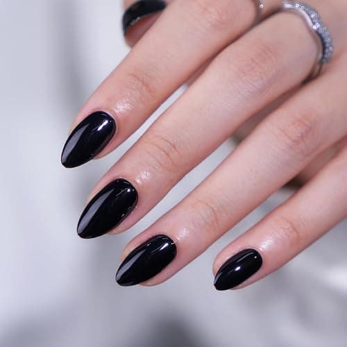 BTArtbox Press On Nails, Black Velvet, Short Almond, Black, 32Ct | 2+ Weeks Wear, Salon-Quality Natural Nails, 10-Minute Easy Daily Application, Fast Removal, 16 Sizes, All-in-One Complete Kit thumbnail 3