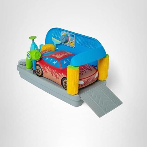 Melissa & Doug Spray & Shine Car Wash Color-Changing Water Toy Play Set Boys and Girls 3+ thumbnail 10