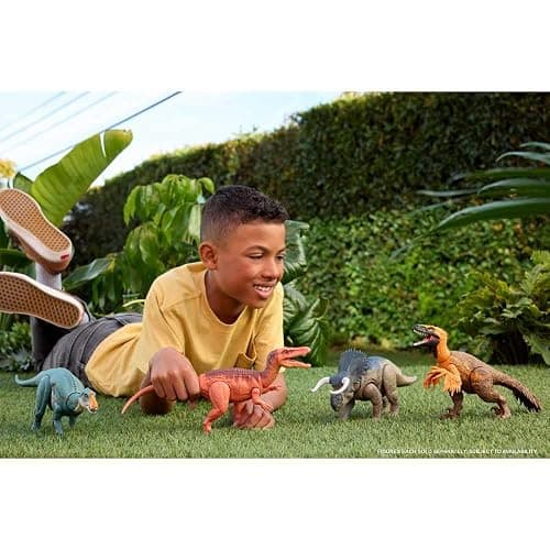 Mattel Jurassic World Rebirth Wild Roar Utahraptor Dinosaur Toy with Tail-Controlled Chomp Multi-Direction Attack & Sound, Posable & Digital Play thumbnail 2