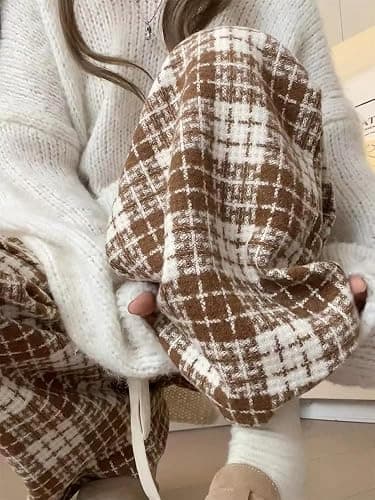 Cute Plaid Pants for Women, Baggy Pants Grunge Gingham Pants Therian Downtown Girl Clothes y2k Sweatpants Going Out thumbnail 2