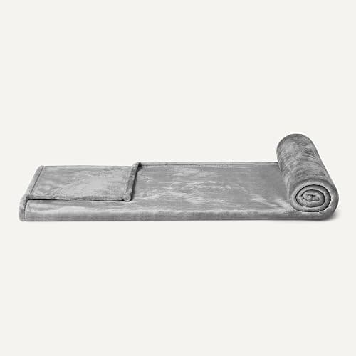 Amazon Basics Soft Fleece Throw Blanket, Lightweight Cozy Blanket for Couch & Sofa, 50 x 60 Inches, Gray thumbnail 3
