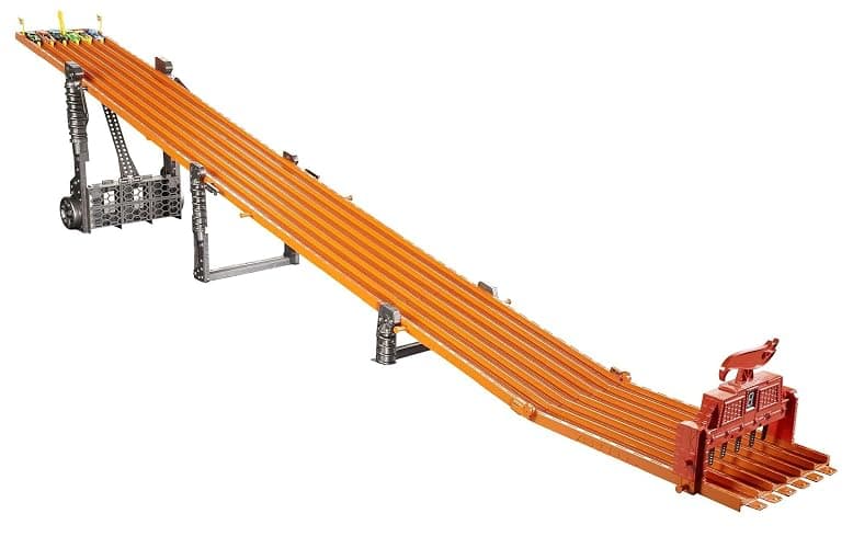 Hot Wheels Toy Car Playset with Lights, Sounds & 6 1:64 Scale Vehicles, Super 6-Lane Raceway, 8-foot Track that Rolls Up for Storage (Amazon Exclusive) thumbnail 6