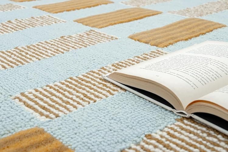 Hand-Tufted Wool Rug with Scalloped Edges, Light Blue Plaid Pattern, Cozy Soft Area Rug for Living Room, Bedroom, and Nursery, Handmade Modern Accent Rug, 5x8 Ft thumbnail 8
