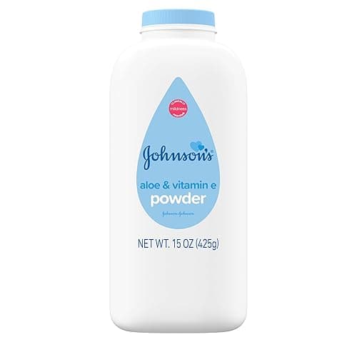 Johnson's Baby Powder with Naturally Derived Cornstarch, Aloe & Vitamin E for Delicate Skin, Hypoallergenic, Free of Parabens, Phthalates & Dyes for Gentle Baby Skin Care, 15 oz - Image 1