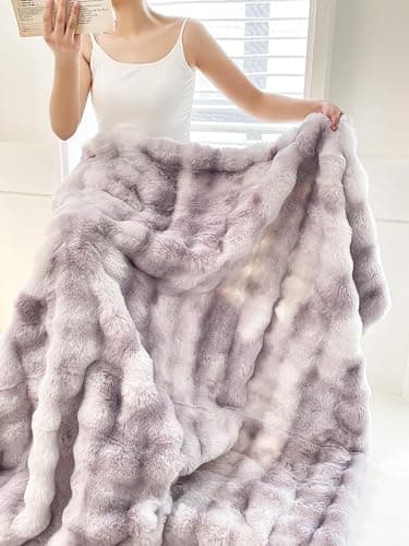 H&D Faux Fur Throw Blanket for Couch,Fluffy Cozy Soft Plush Luxury Thick Fuzzy Fleece Blanket for Couch Bed Sofa Bedroom Living Room,Comfy Bubble Blanket thumbnail 4