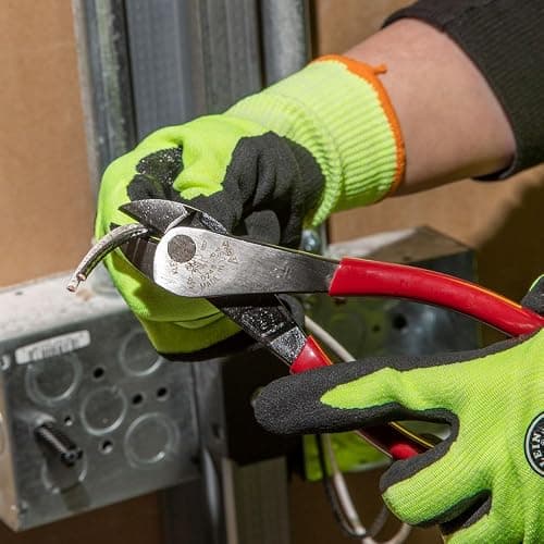 Klein Tools D248-8 Pliers, Diagol Cutting Multi-Purpose Pliers with Angled Head, High-Leverage Design, and Short Jaw, 8-Inch thumbnail 2