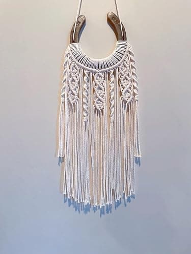 W Wellshine Macrame Equestrian Wall Hanging, Handmade Equestrian Themed Wall Art Decoration, Horseshoe Macrame Wall hanging, Boho Decor Horse Lover Décor (White A) thumbnail 7