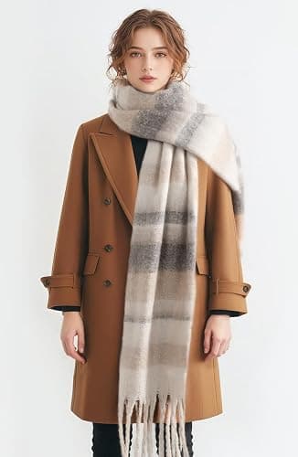 scarf in beige and khaki thumbnail 6