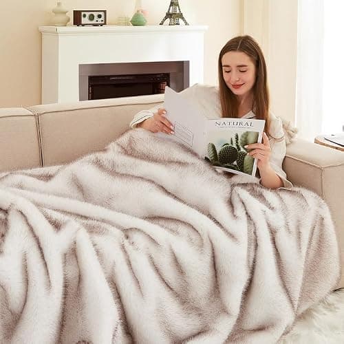 L'AGRATY Faux Fur Throw Blanket: 60''x 80'' Luxury Fluffy Plush Thick Faux Fur Blanket for Bed Couch Sofa - Cozy Soft Fuzzy Blankets for Women Man: Minky Couture Decoration Blanket (White Beige) thumbnail 3