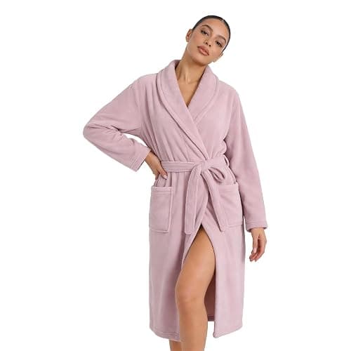 Robe - Image 1