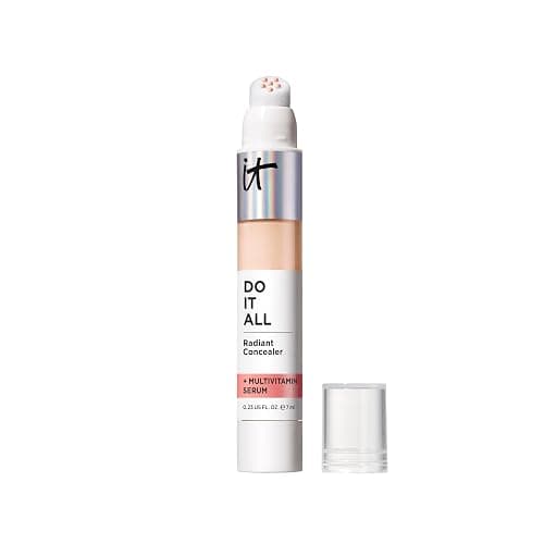 IT Cosmetics, DO IT ALL Concealer, Correcteur + Boosteur d'Éclat, Longue Durée, Effet Repulpant, Anti-Cernes, Teint Lumineux, Formulé avec un Sérum Multivitaminé, Tous Types de Peau, 7 ml - Image 1