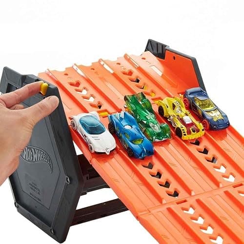 Hot Wheels Roll Out Raceway, Track Set thumbnail 4